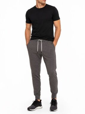 Lululemon Men’s Joggers Charcoal Gray Size Medium NWOT Athletic Lounge Pants